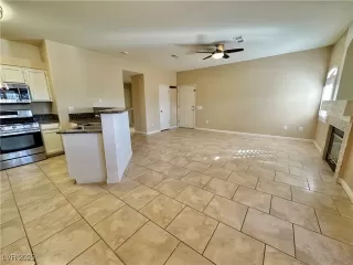 Photo #5: 2670517 Listing 