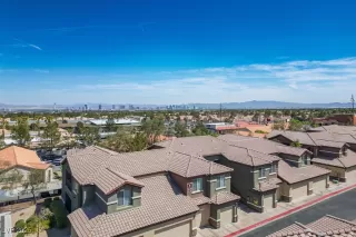 Photo #3: 2670520 Listing 