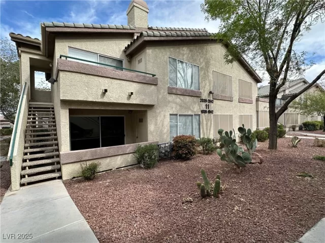 MLS: 2670526 Condo For Sale