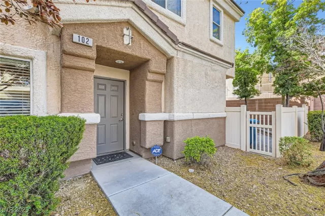 MLS: 2670546 Condo For Sale