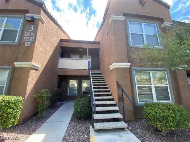 MLS: 2670563 Condo For Sale