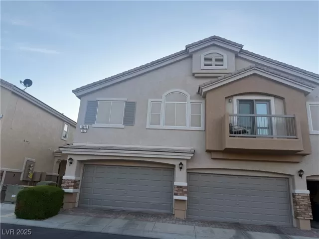 MLS: 2670643 Condo For Sale