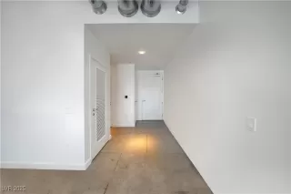 Photo #1: 2670647 Listing 