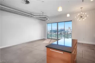 Photo #4: 2670647 Listing 