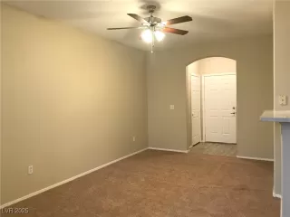 Photo #3: 2670653 Listing 