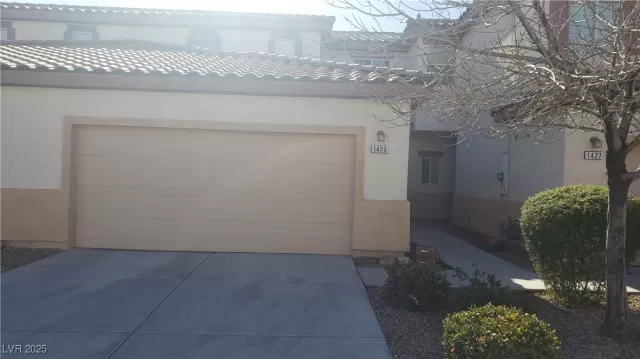 MLS: 2670658 Condo For Sale