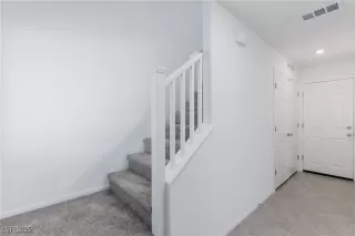 Photo #5: 2670667 Listing 