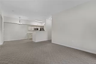 Photo #3: 2670712 Listing 