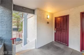 Photo #3: 2670731 Listing 