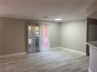 Photo #6: 2670731 Listing 