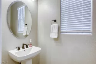 Photo #5: 2670742 Listing 