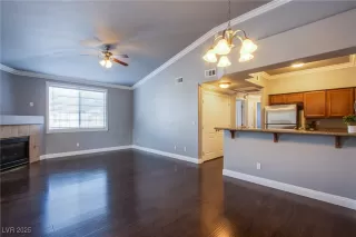 Photo #4: 2670749 Listing 