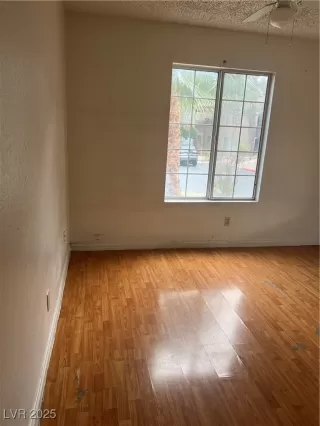 Photo #6: 2670787 Listing 
