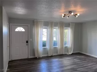 Photo #1: 2670789 Listing 