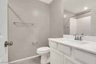 Photo #6: 2670802 Listing