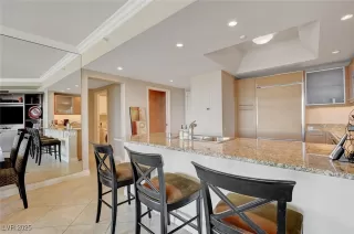 Photo #5: 2670809 Listing 