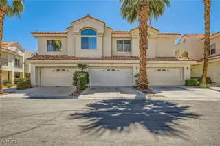 Photo #4: 2670812 Listing 