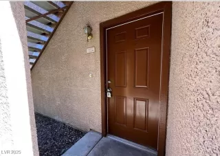 Photo #1: 2670827 Listing 