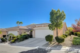 Photo #1: 2670848 Listing 