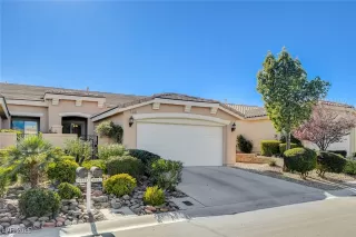 Photo #2: 2670848 Listing 