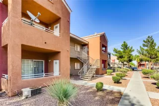 Photo #1: 2670869 Listing 