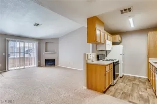 Photo #3: 2670869 Listing 