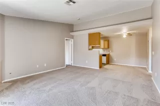 Photo #4: 2670869 Listing 