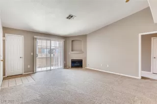 Photo #6: 2670869 Listing 