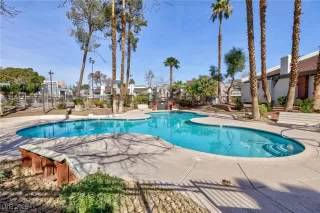 Photo #1: 2670896 Listing