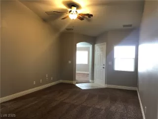 Photo #3: 2670944 Listing 