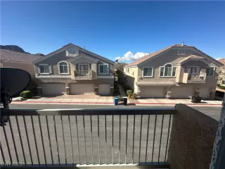 Photo #2: 2670955 Listing 