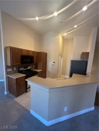 Photo #4: 2670955 Listing 