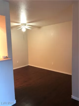 Photo #2: 2670981 Listing 