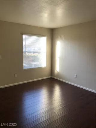 Photo #5: 2670981 Listing 