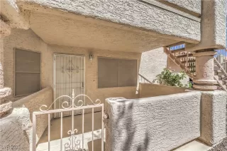 Photo #3: 2670999 Listing