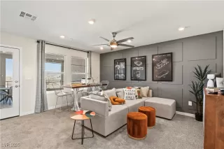 Photo #5: 2671042 Listing