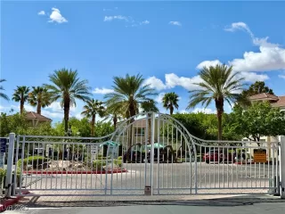 Photo #3: 2671066 Listing 