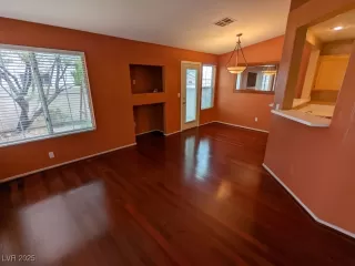 Photo #2: 2671074 Listing 