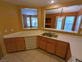 Photo #5: 2671074 Listing 