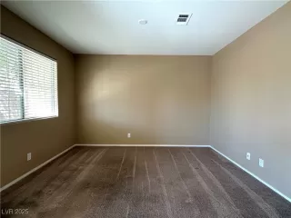 Photo #6: 2671084 Listing