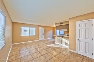 Photo #2: 2671122 Listing 