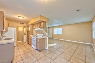 Photo #4: 2671122 Listing 