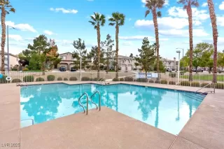 Photo #6: 2671135 Listing 