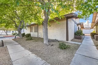 Photo #1: 2671158 Listing 