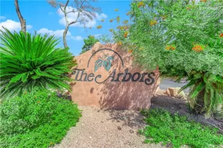 Photo #1: 2671160 Listing