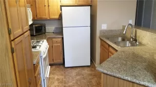 Photo #3: 2671179 Listing 