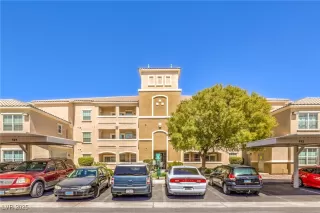 Photo #2: 2671187 Listing