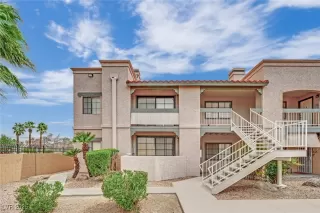 Photo #1: 2671194 Listing 