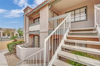 Photo #3: 2671194 Listing 
