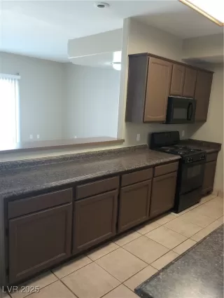 Photo #2: 2671233 Listing 